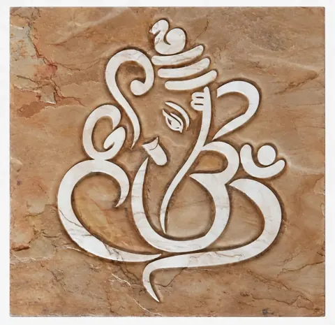 Flowing Ganesha Outline Stone Mural — OS-SM-157